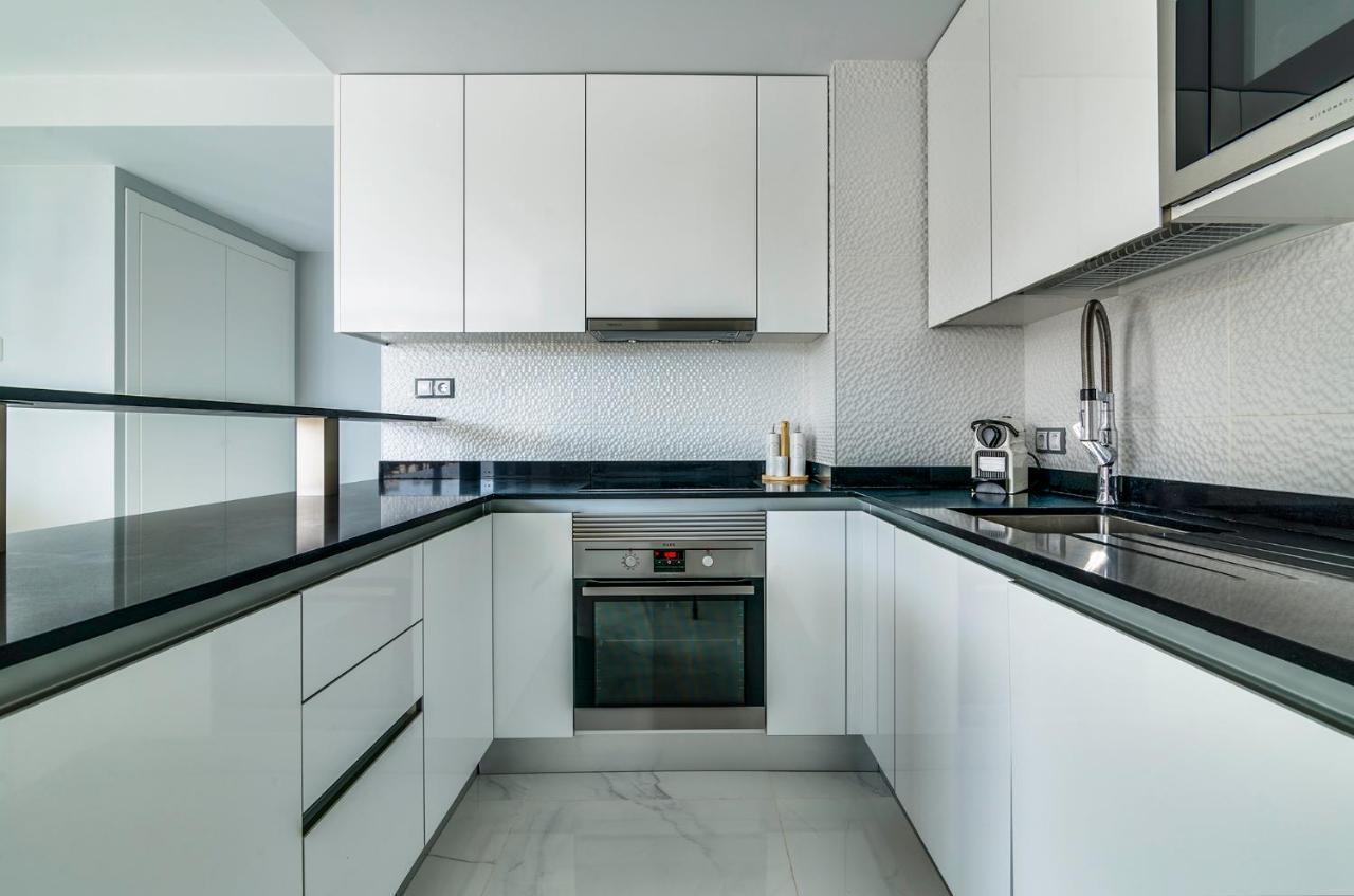 Infinity Sunny View Deluxe Apartman Arenales del Sol Kültér fotó